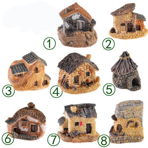 Small Mini Resin House Miniature Village Hut Cottage for Micro Landscaping Fairy Garden Bonsai Pot Decoration Garden Ornaments